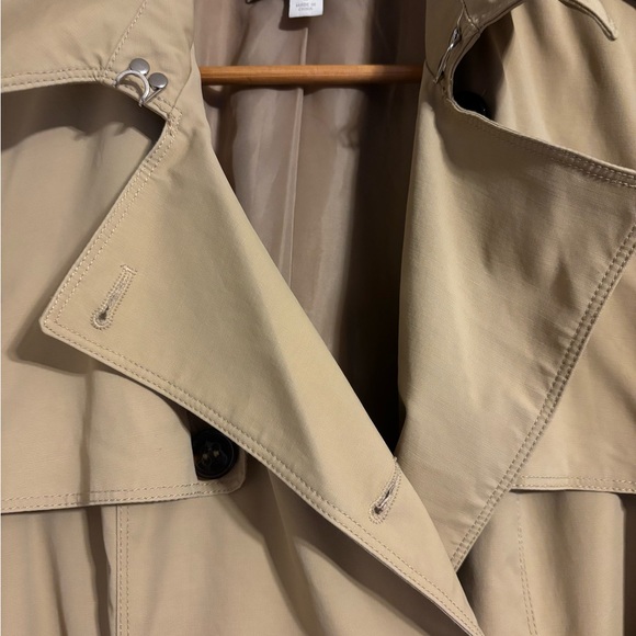 SOLD New York & Company Women's Tan Trench Coat Size Medium - Picture 5 of 8